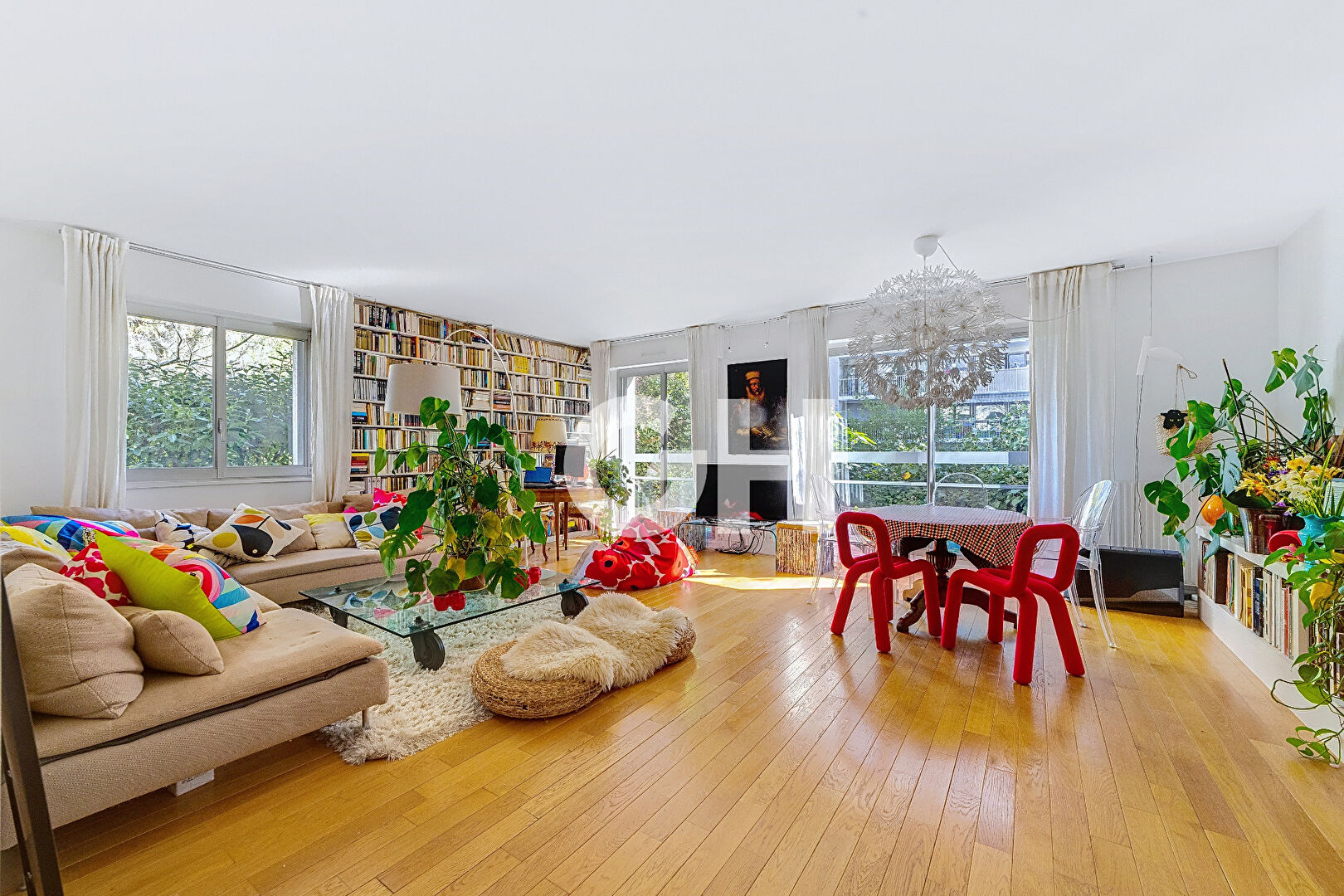 Paris 11 - 4 pièces lumineux en excellent état