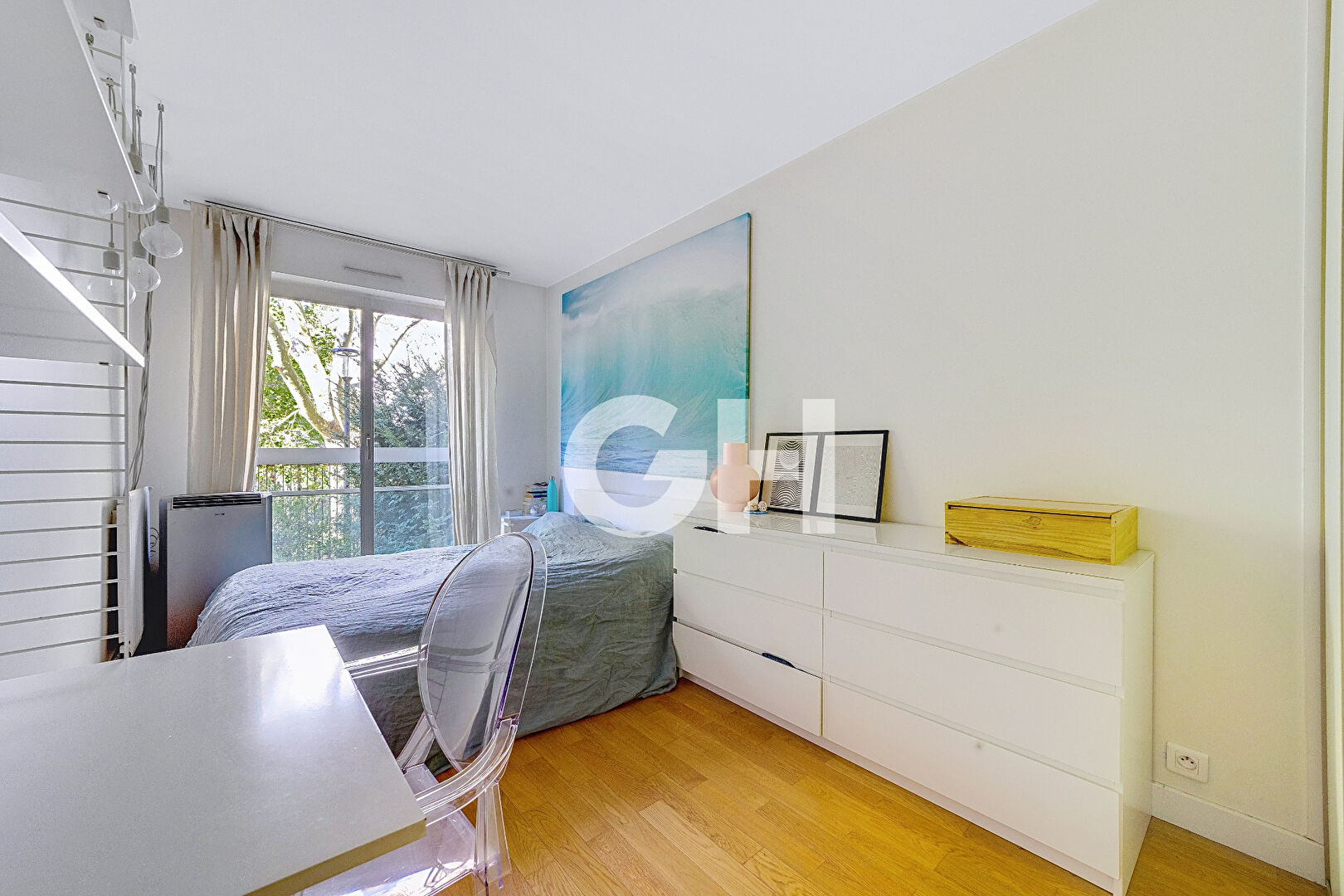 Paris 11 - 4 pièces lumineux en excellent état