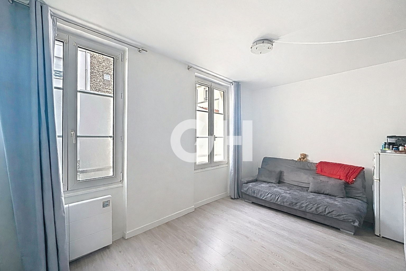 Métro Maraîchers - appartement de deux pièces