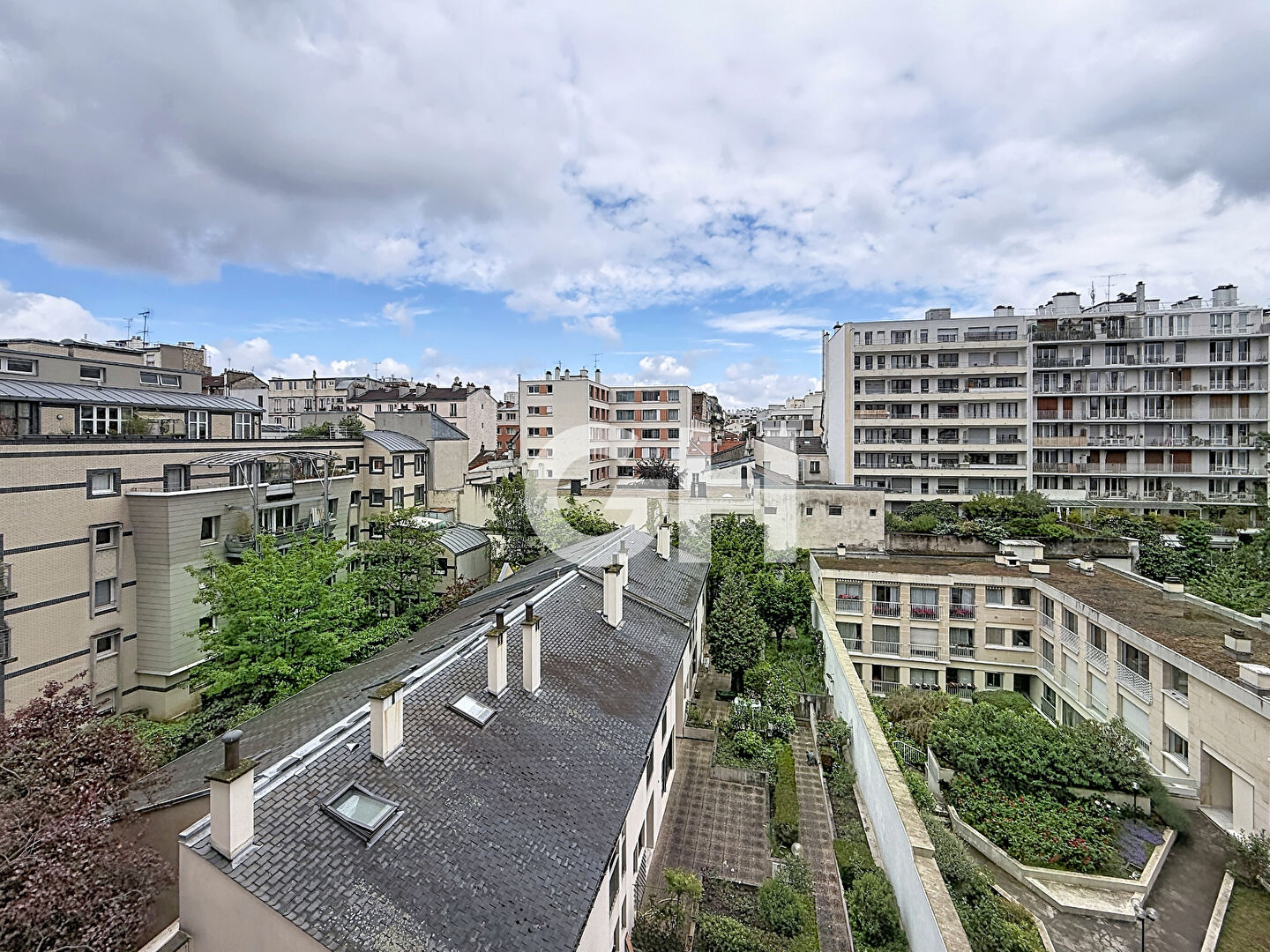 Appartement Paris Studio / 2 pièce(s) 39 m² sans vis à vis