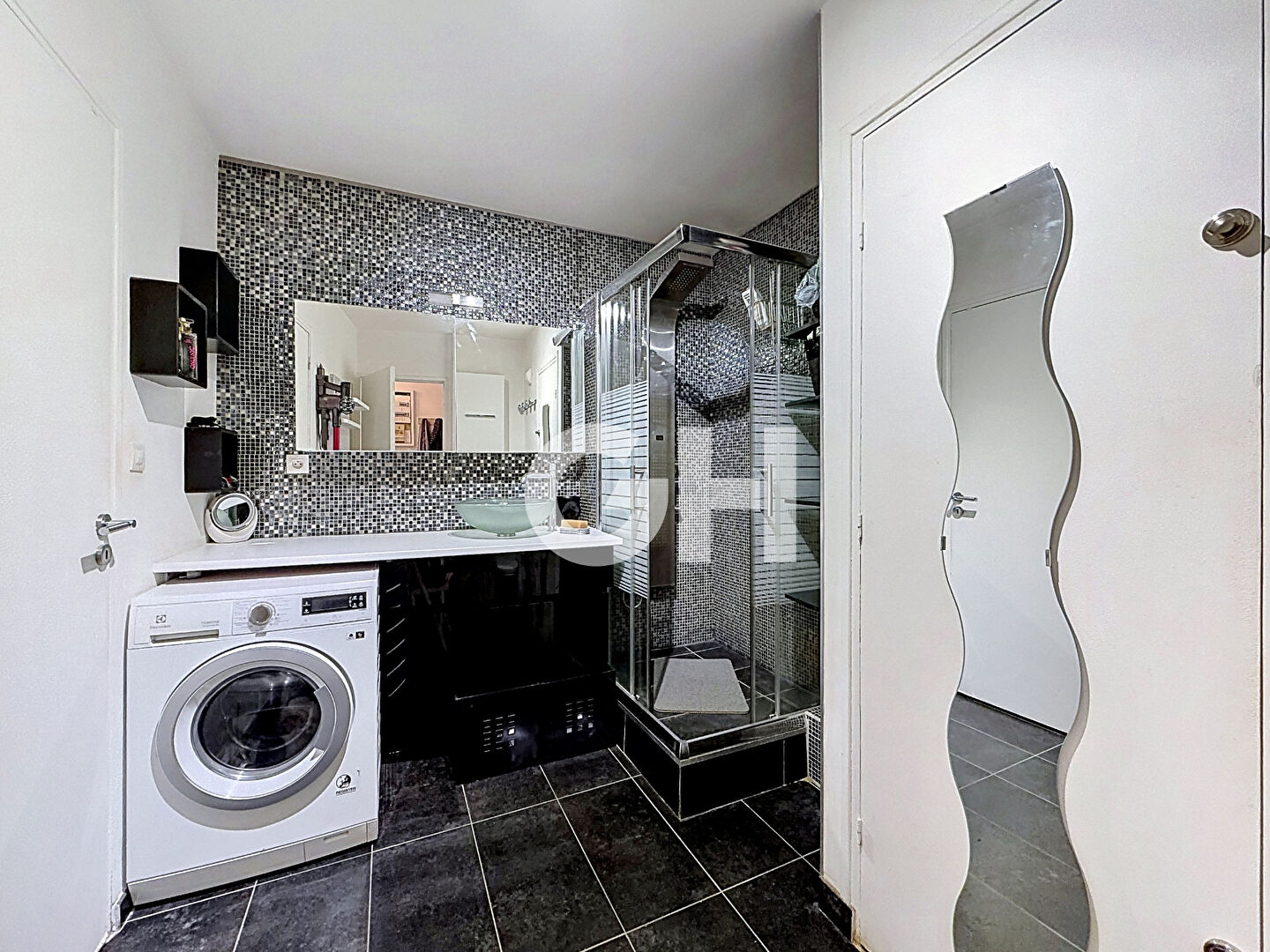 Appartement Paris Studio / 2 pièce(s) 39 m² sans vis à vis