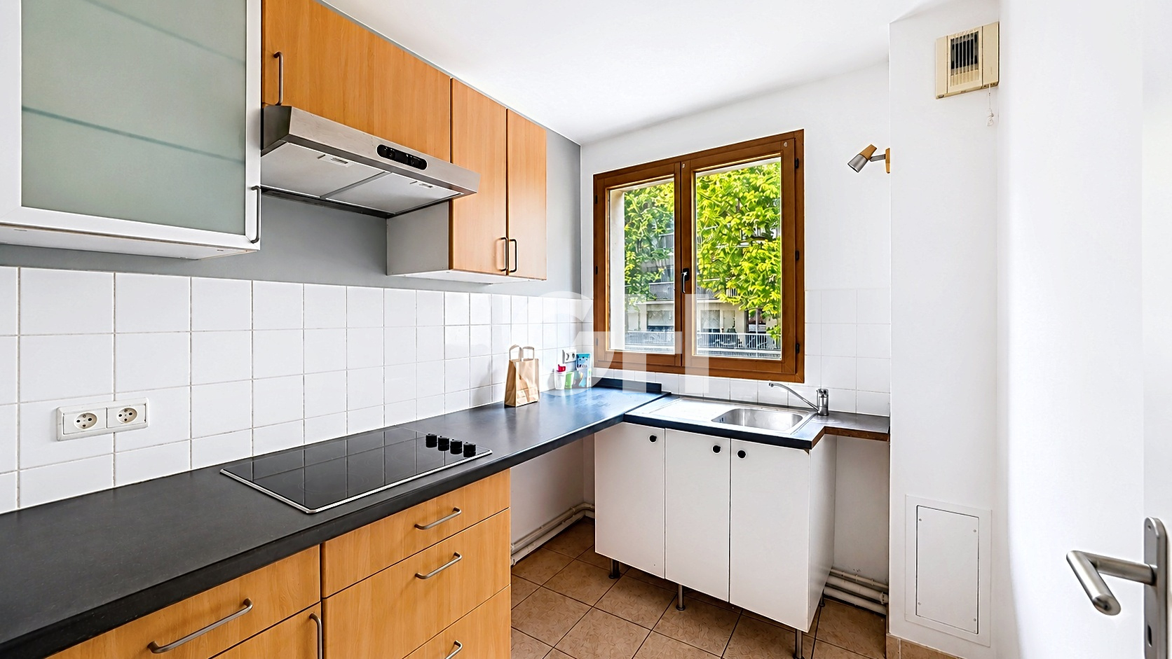 Appartement 2 pièces au calme avec parking - Gambetta