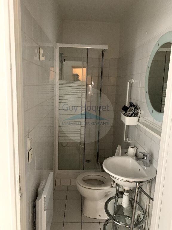 Studio - Rue du Fbg St Antoine - 75012 Paris