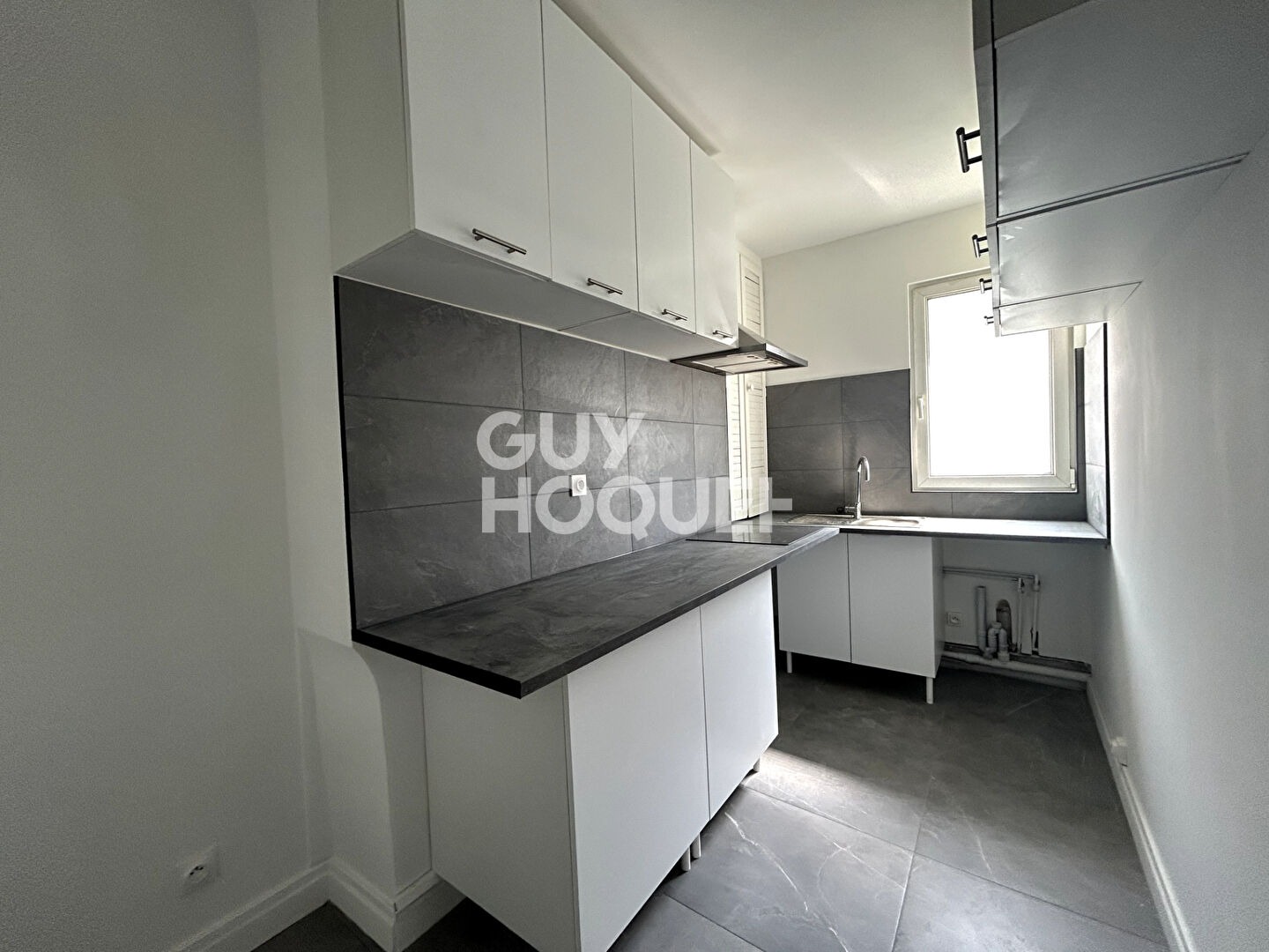 Appartement Paris 4 pièce(s) 68.99 m2