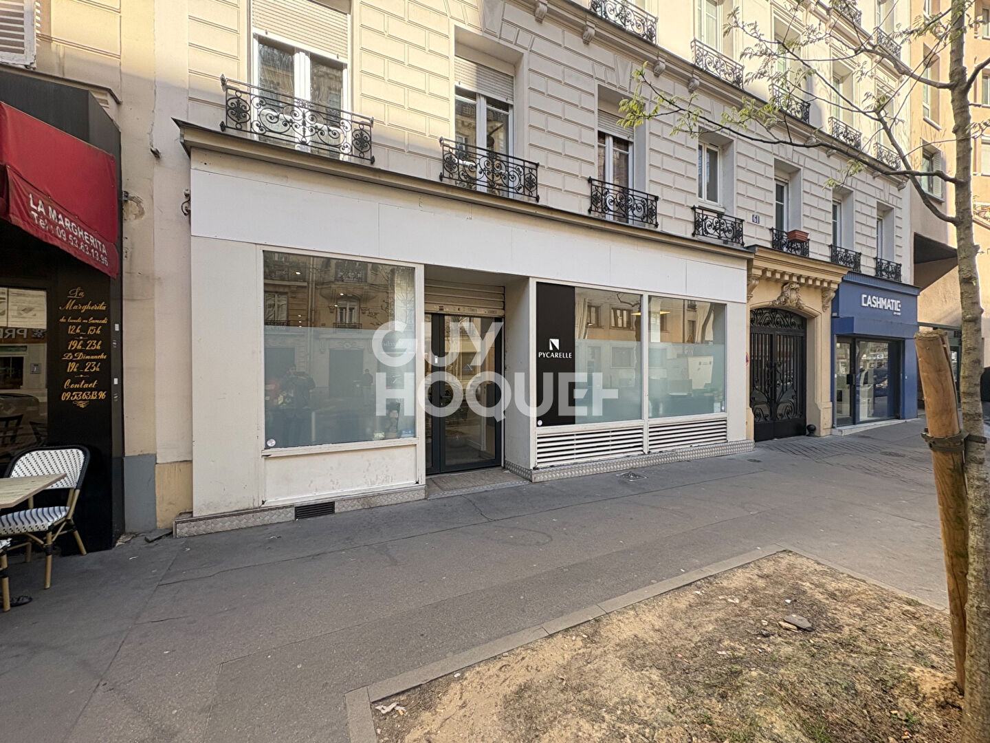Local commercial  1 pièce(s) 122 m2