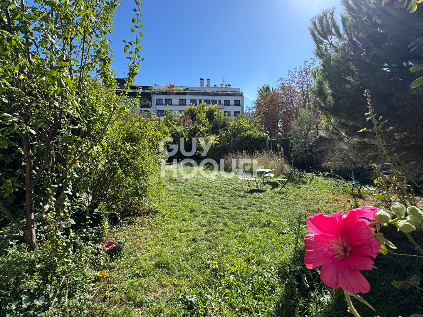 Maison fond de cour - Extérieur - Ménilmontant - Gros potentiel