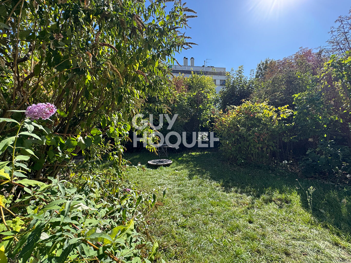 Maison fond de cour - Extérieur - Ménilmontant - Gros potentiel