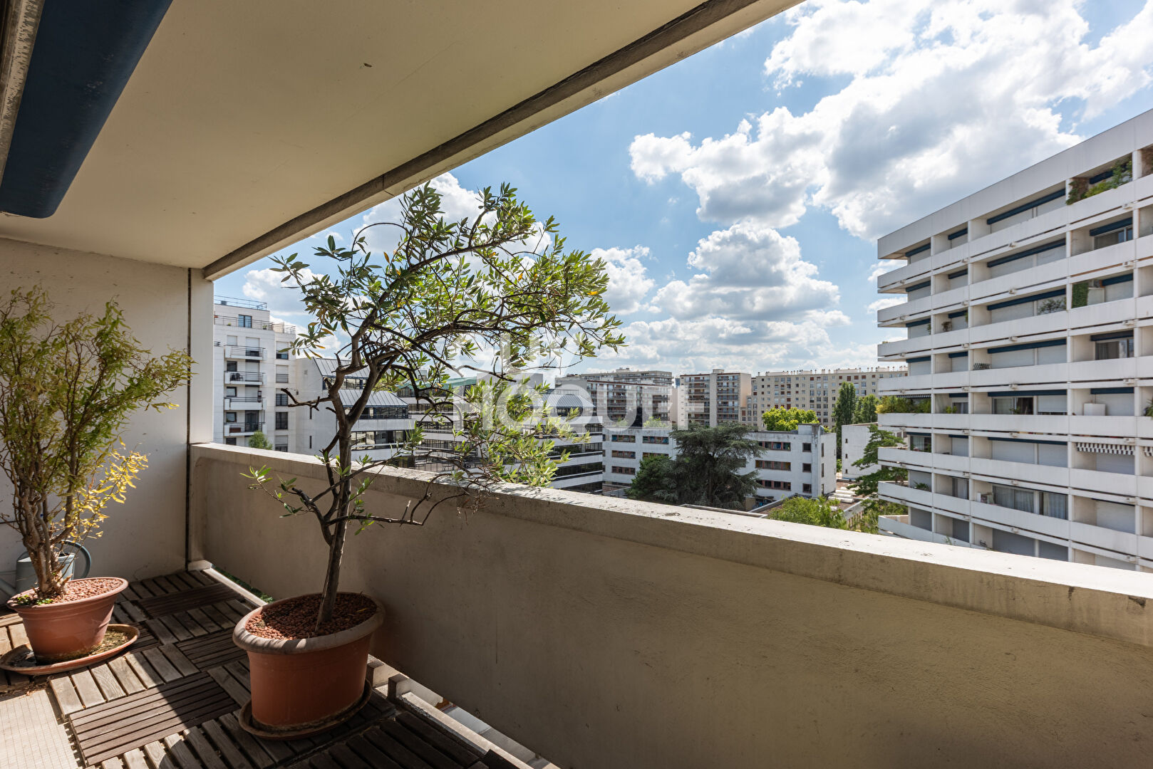 Nation grand 2 pièces balcons lumineux