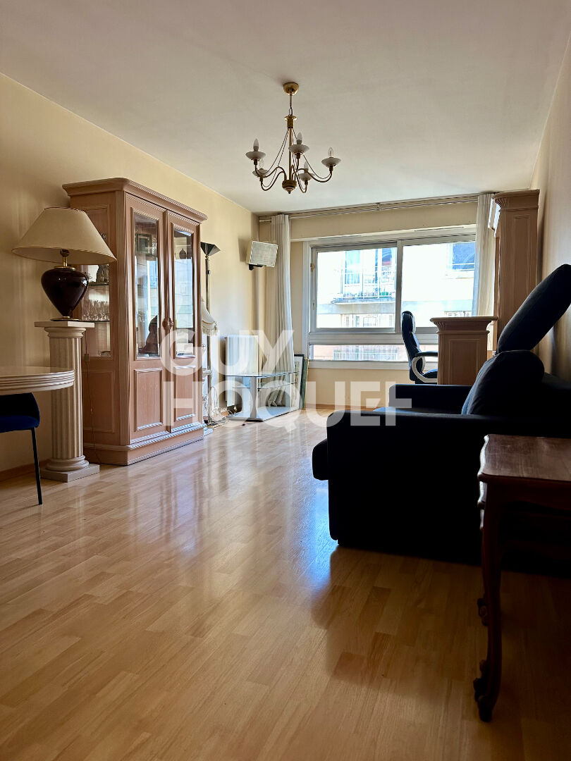 Appartement 2 pièces 1 chambre avec balcon