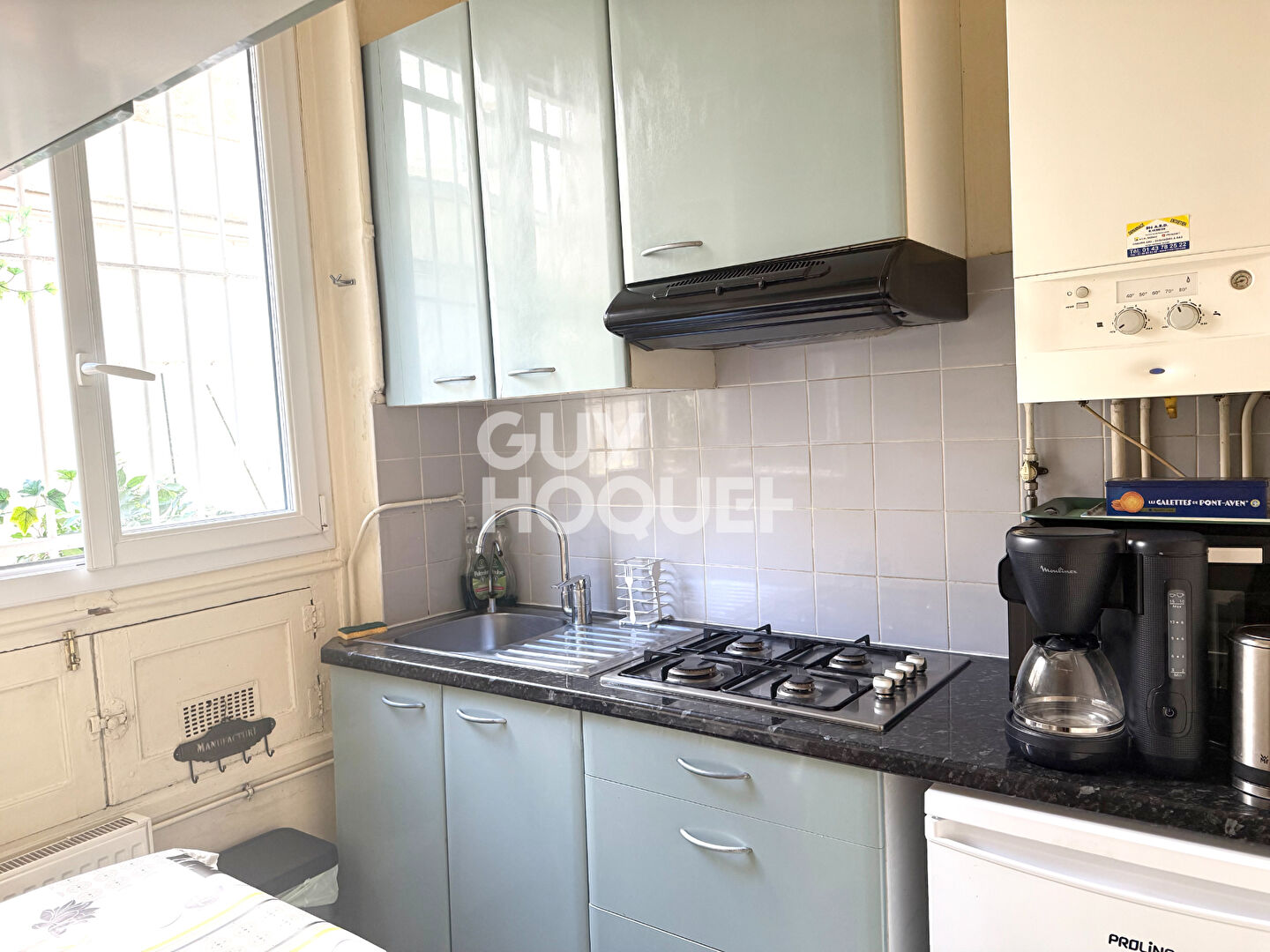 GARE DE LYON - 3 PIECES TRAVERSANT de 57m²