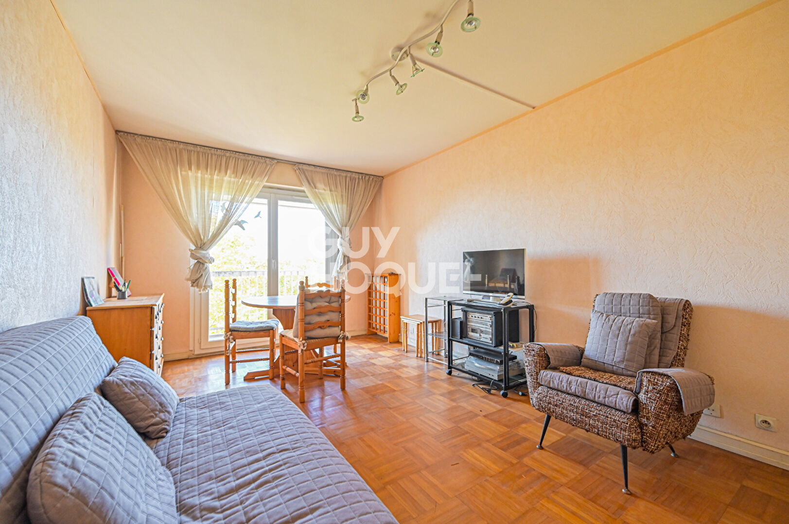 Trois pièces lumineux avec balcons et vues dégagées