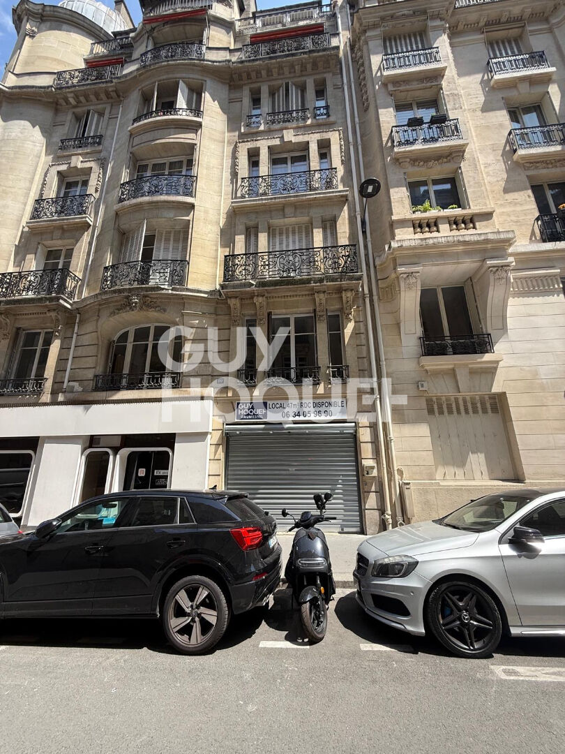 Local commercial Paris 1 pièce(s) 47 m2