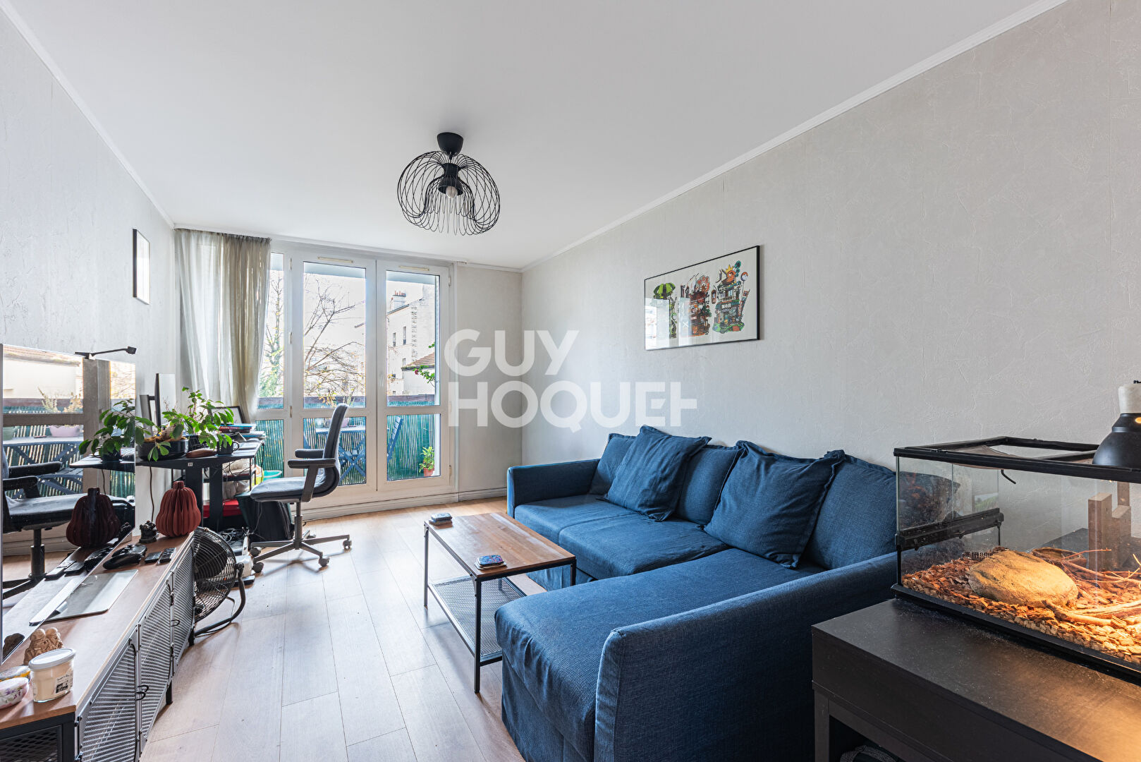 Mairie d'Ivry 3 pièces Immeuble ravalé et isolé