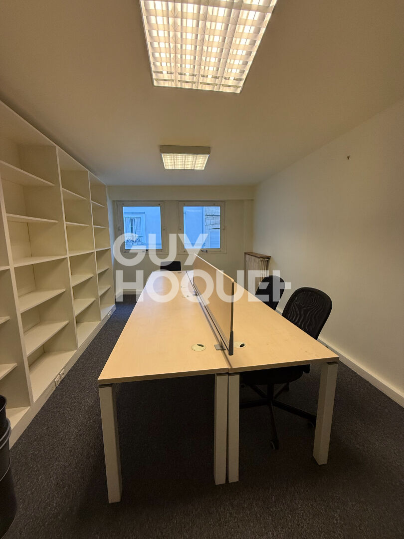 Bureaux Paris 1 pièce(s) 58 m2