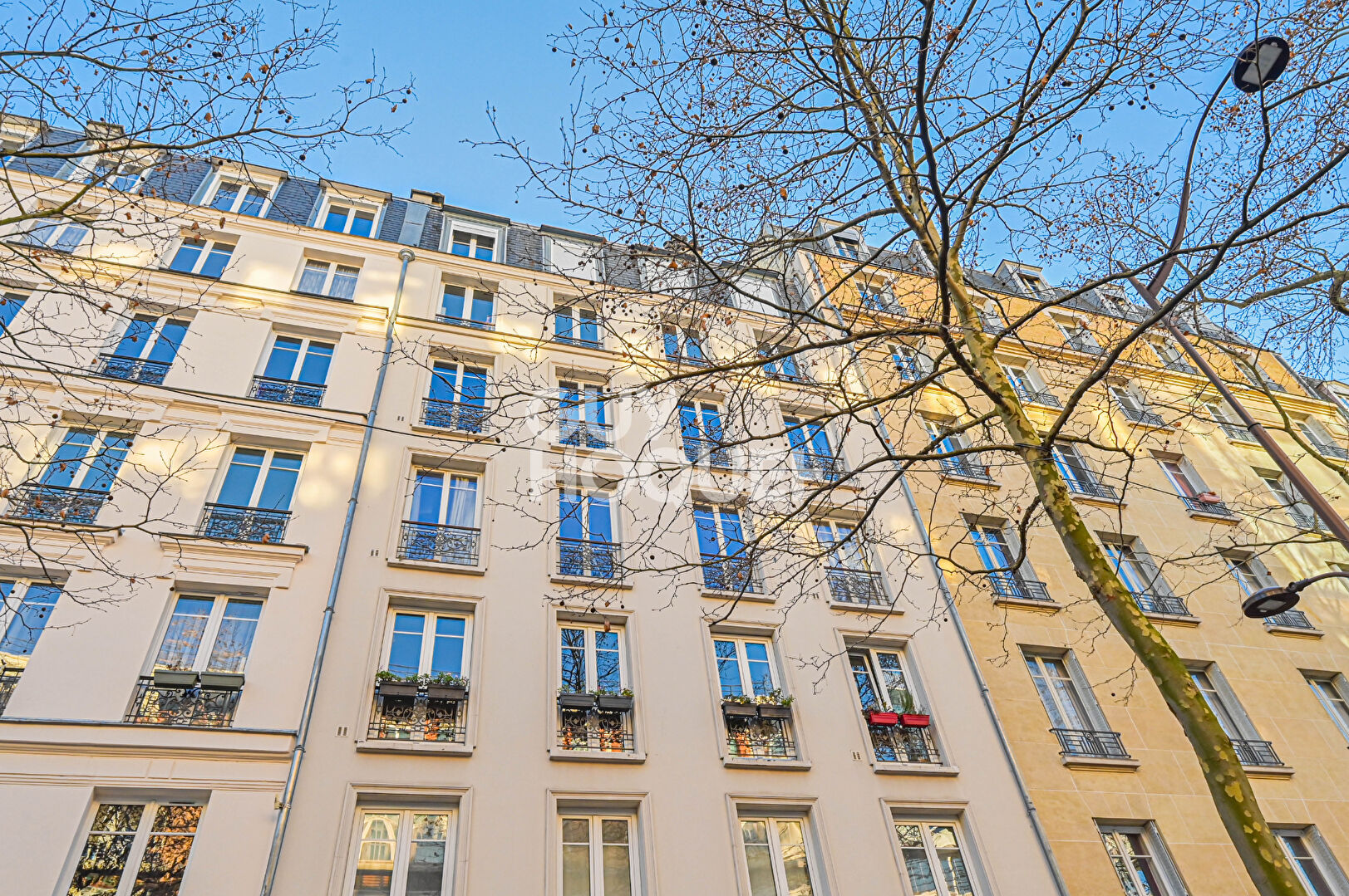 GRAND 2 PIÈCES DE 47m2