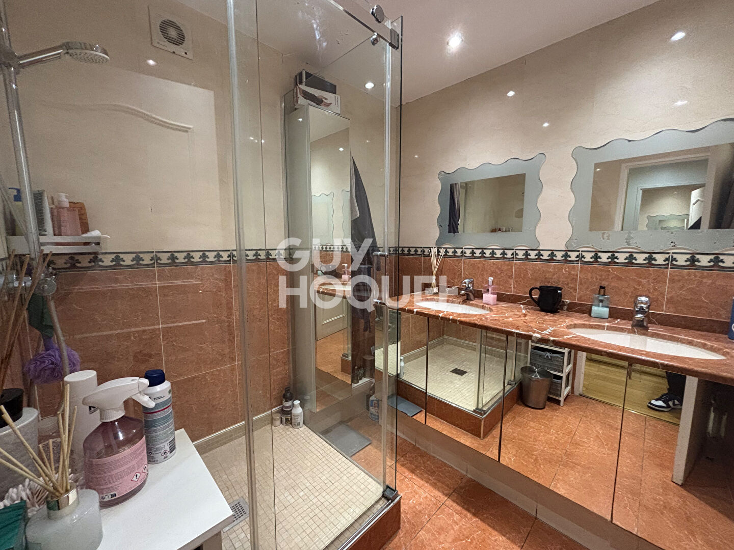 Appartement Boulogne Billancourt 6 pièce(s) 121.72 m2