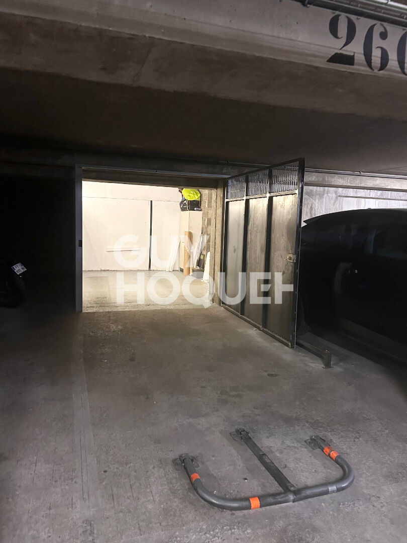 Box de 12m² + Place de parking au 1er sous-sol
