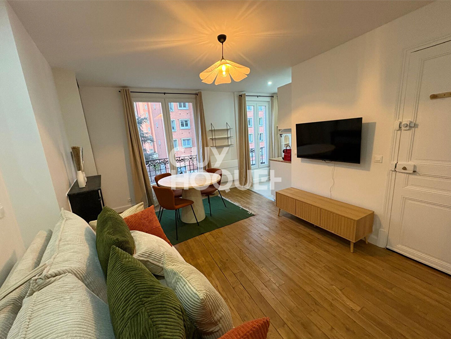 Appartement Paris 1 pièce(s) 21.02 m2