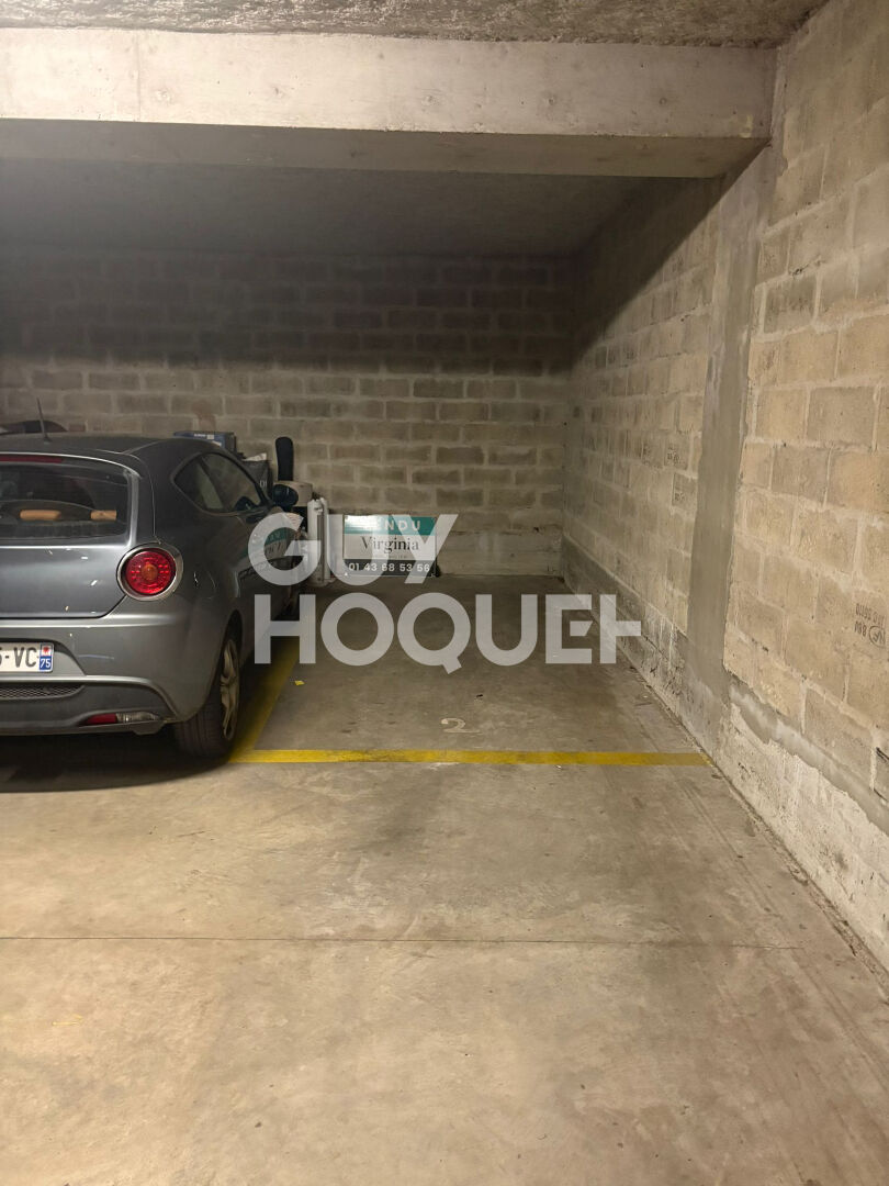 Parking / box Saint Maurice 1 pièce(s)