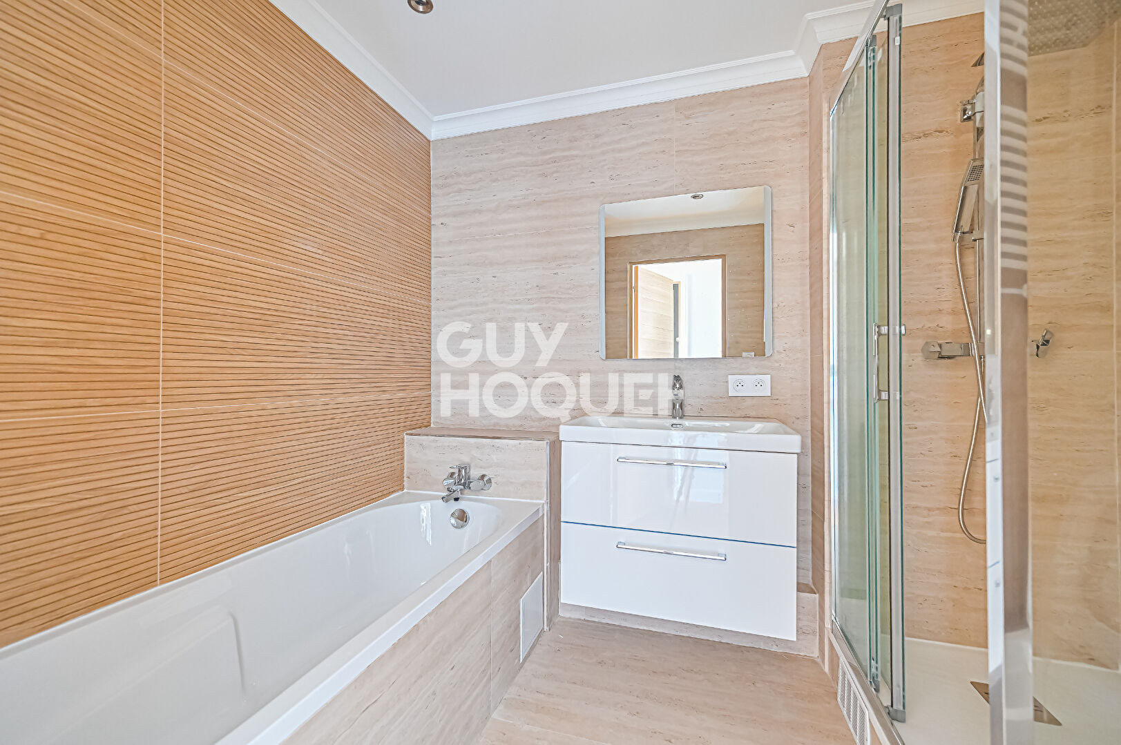 Magnfique appartement à proximité de Nation