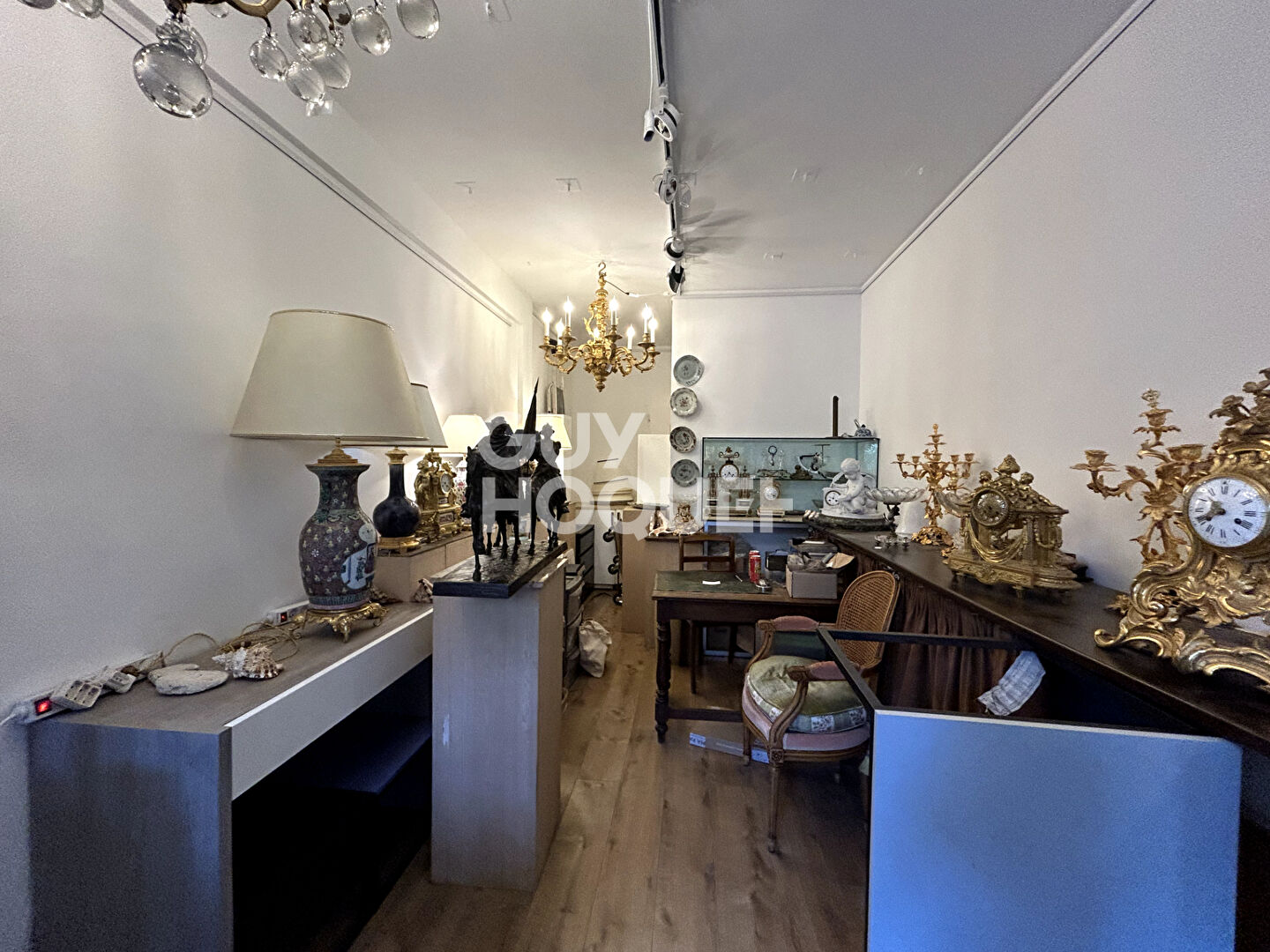 Local commercial Paris 1 pièce(s) 15.36 m2