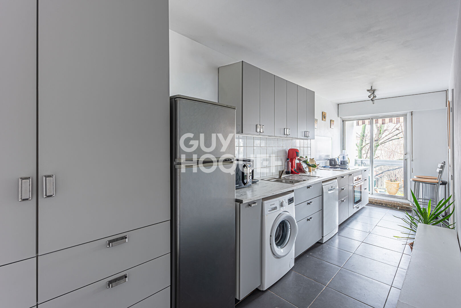 Nation 4 pièces lumineux, traversant et au calme absolu