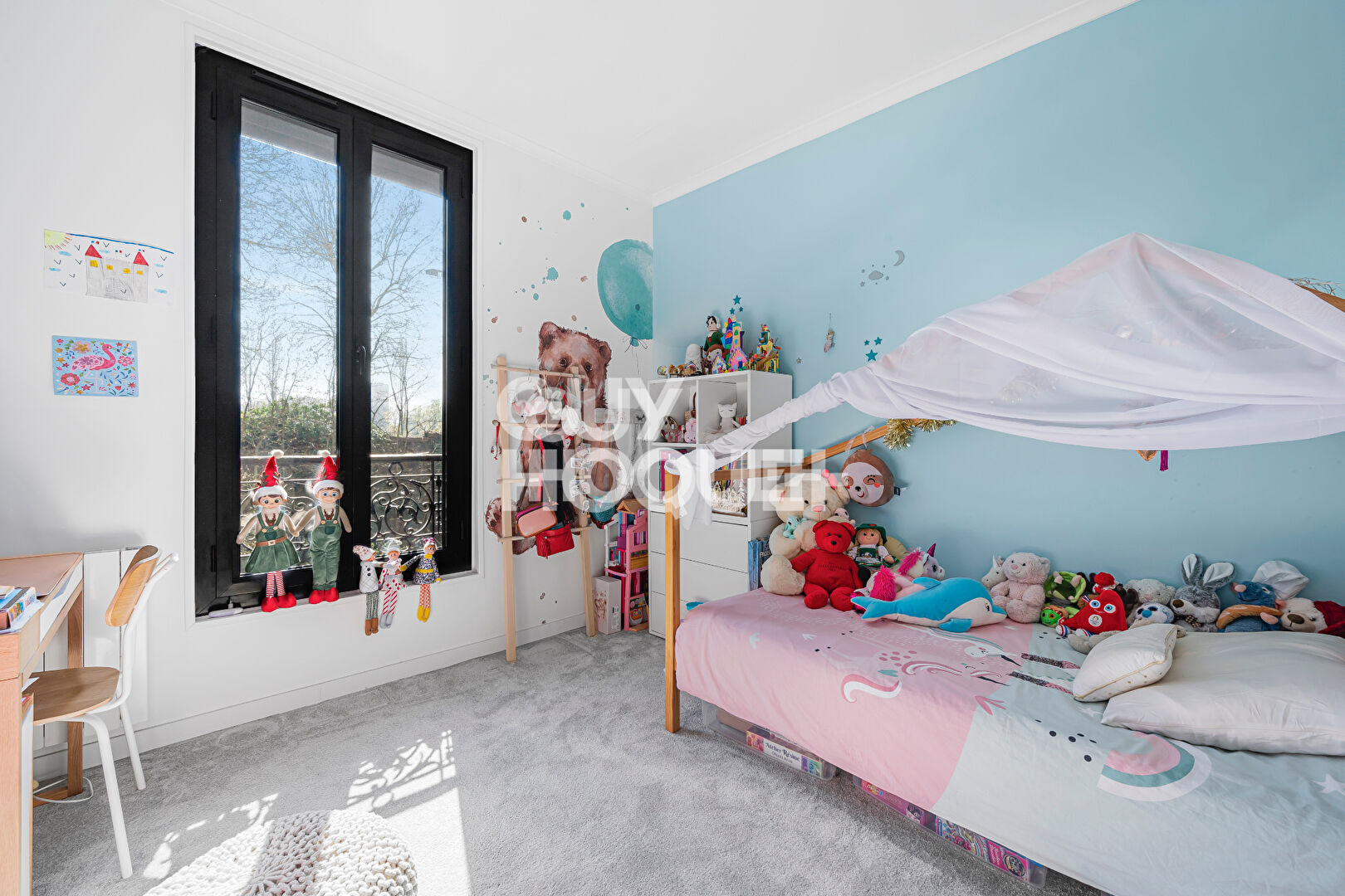 Maison d'exception -128 m2 -100 m2 de jardin arboré