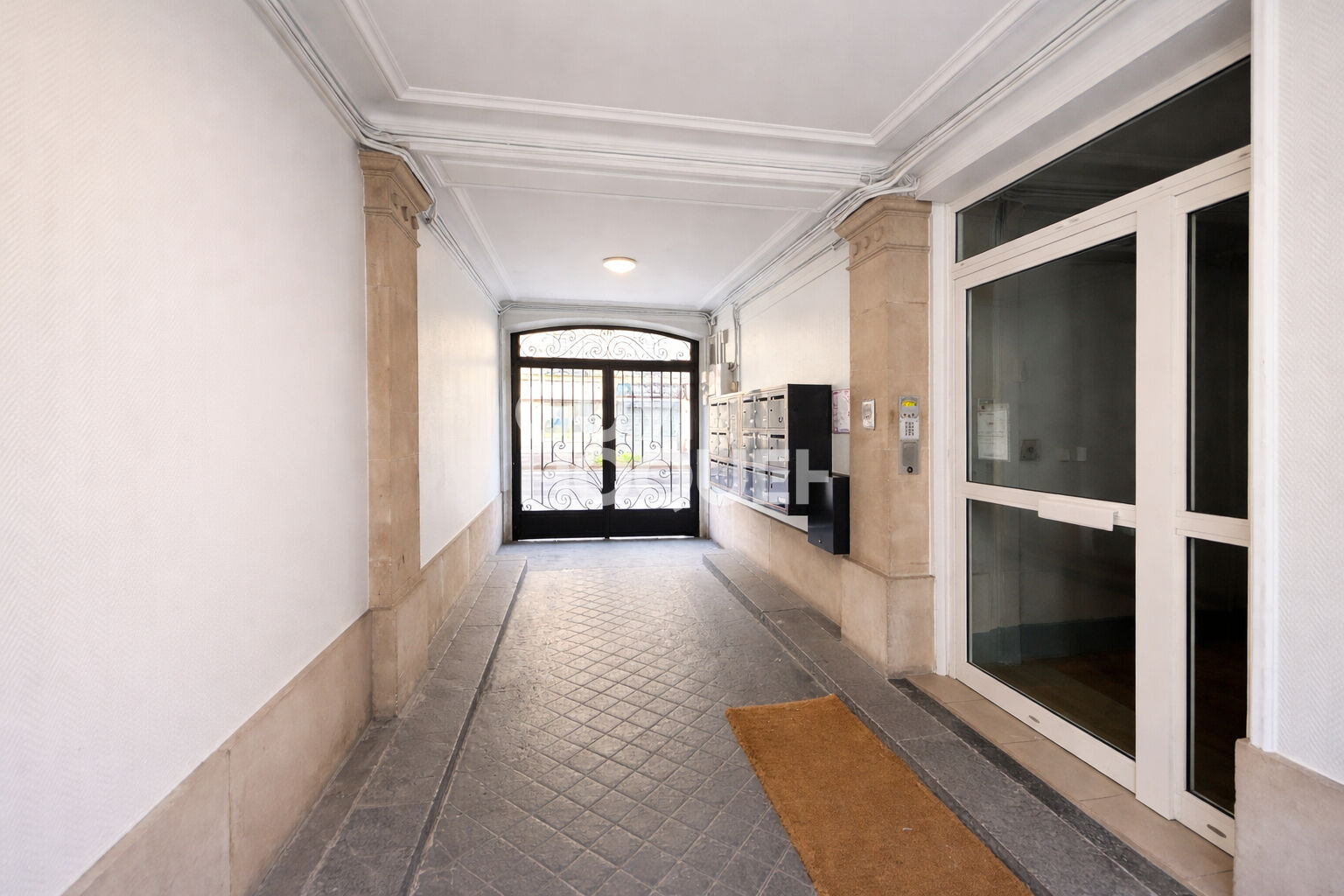 À louer ? Local commercial 122 m² ? Paris 12 ? Avenue du Général Michel Bizot