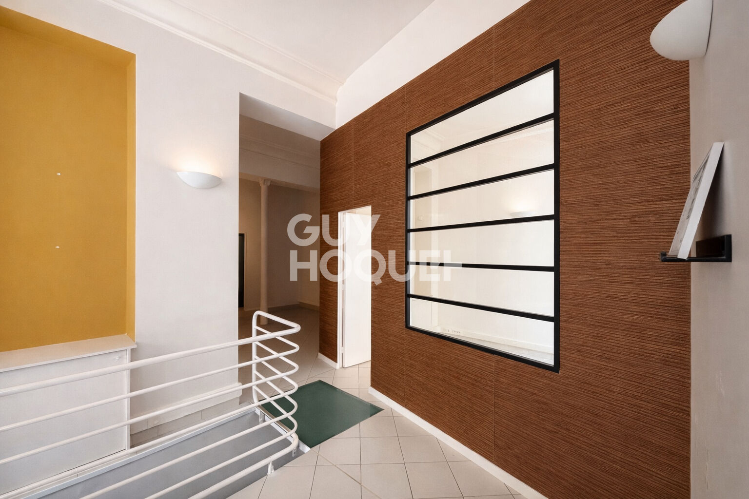 Local commercial Paris 1 pièce(s) 106 m2