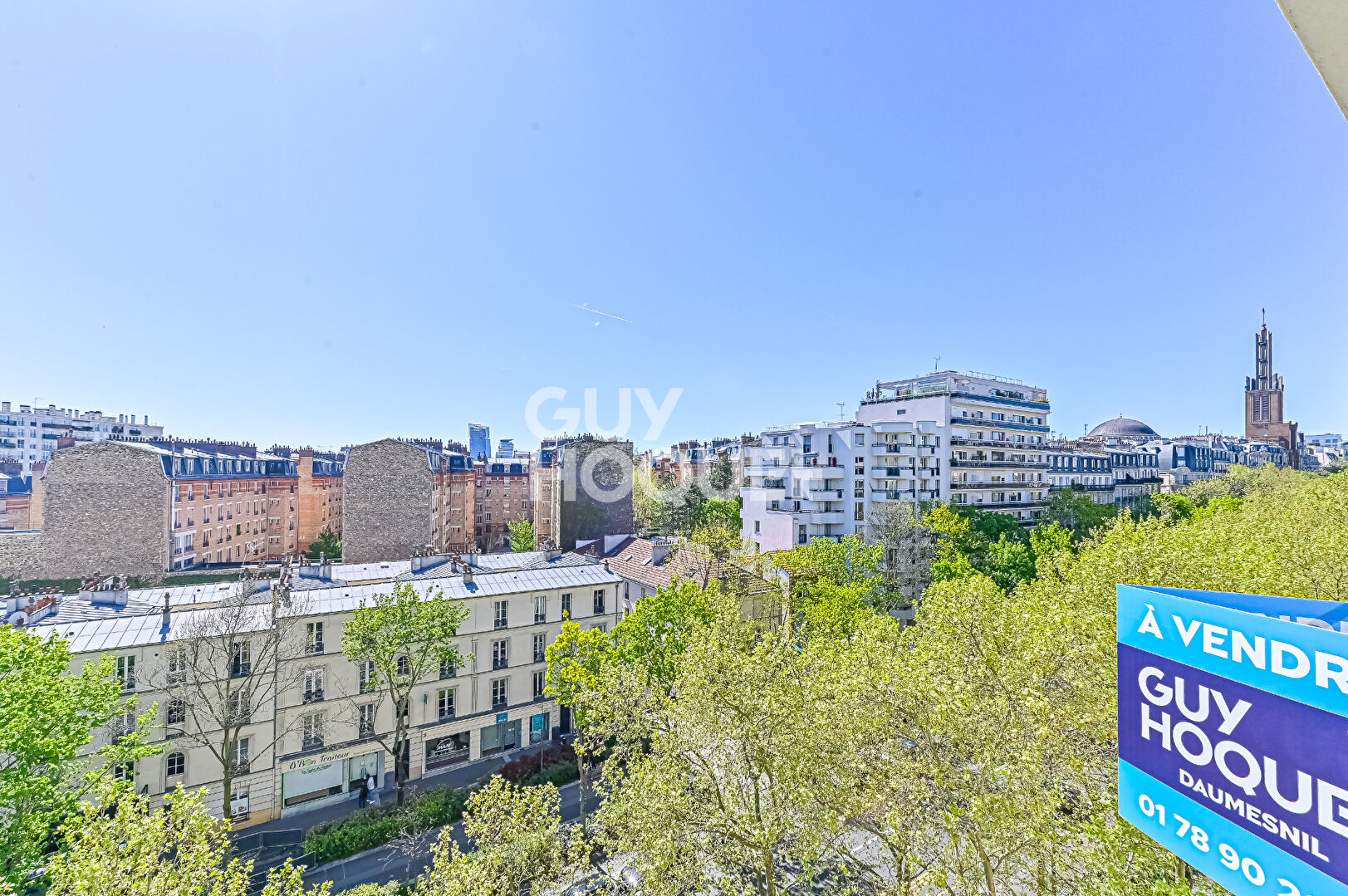 BOIS DE VINCENNES / VUE DEGAGEE / SUD-OUEST/ REFAIT A NEUF