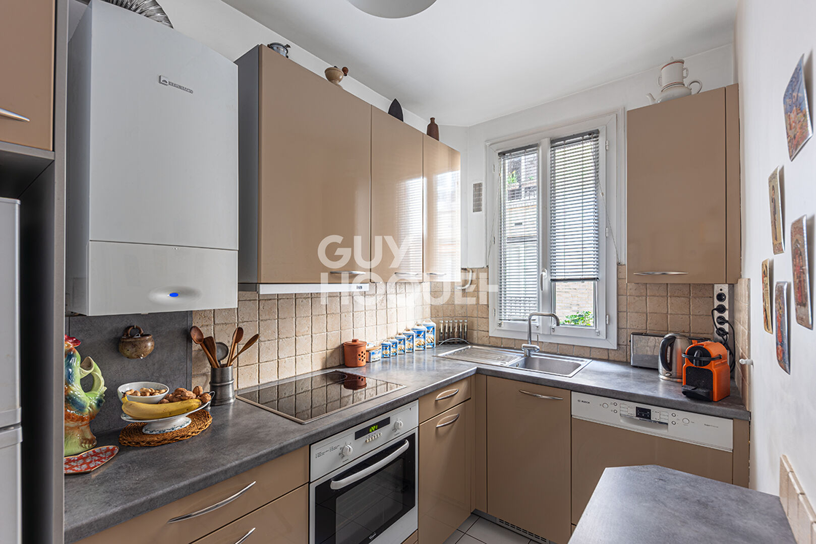 GRAND 3 PIÈCES de 67m2 - CHARME DE L'ANCIEN