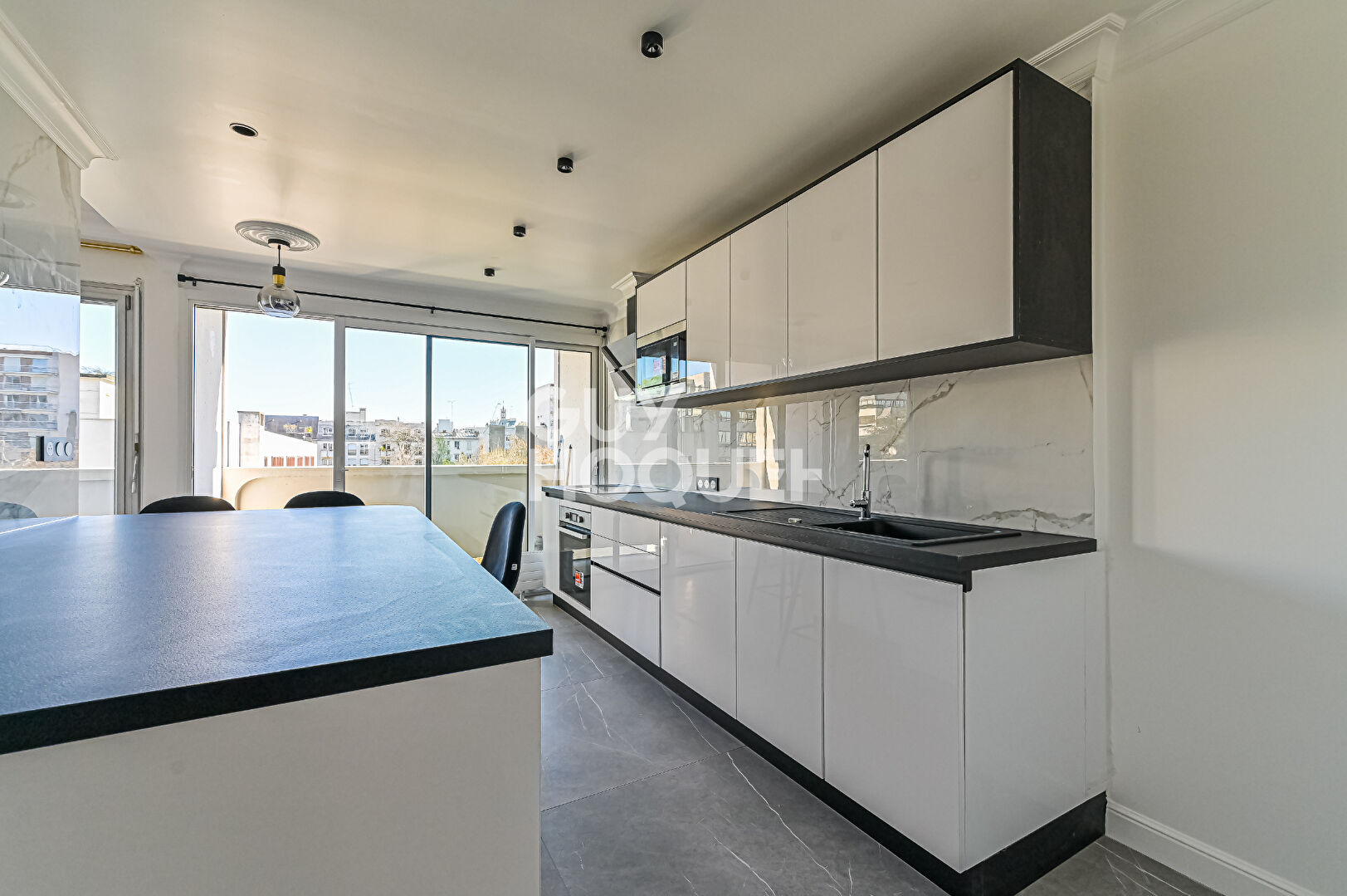 Magnfique appartement à proximité de Nation