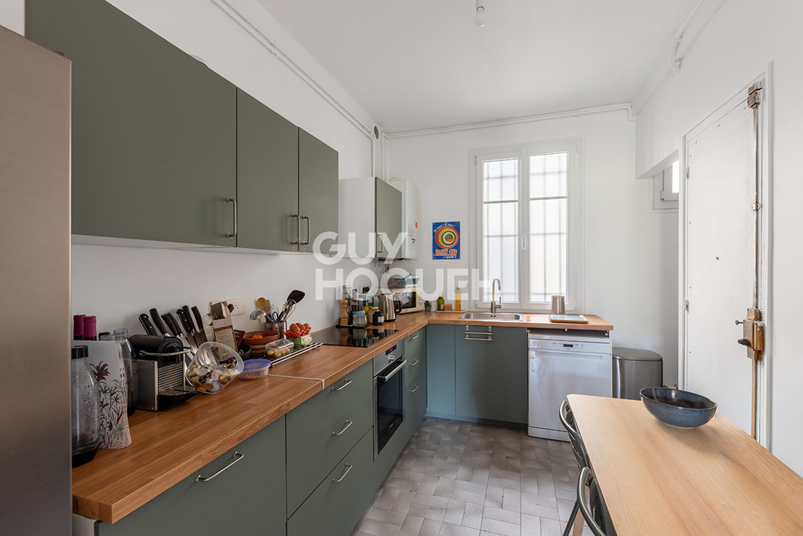 Place Courteline, Appartement familial exposé SUD et sans vis-à-vis