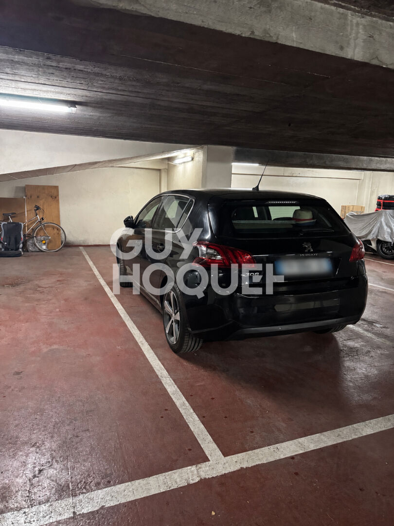Parking - rue Claude Decaen 75012 Paris
