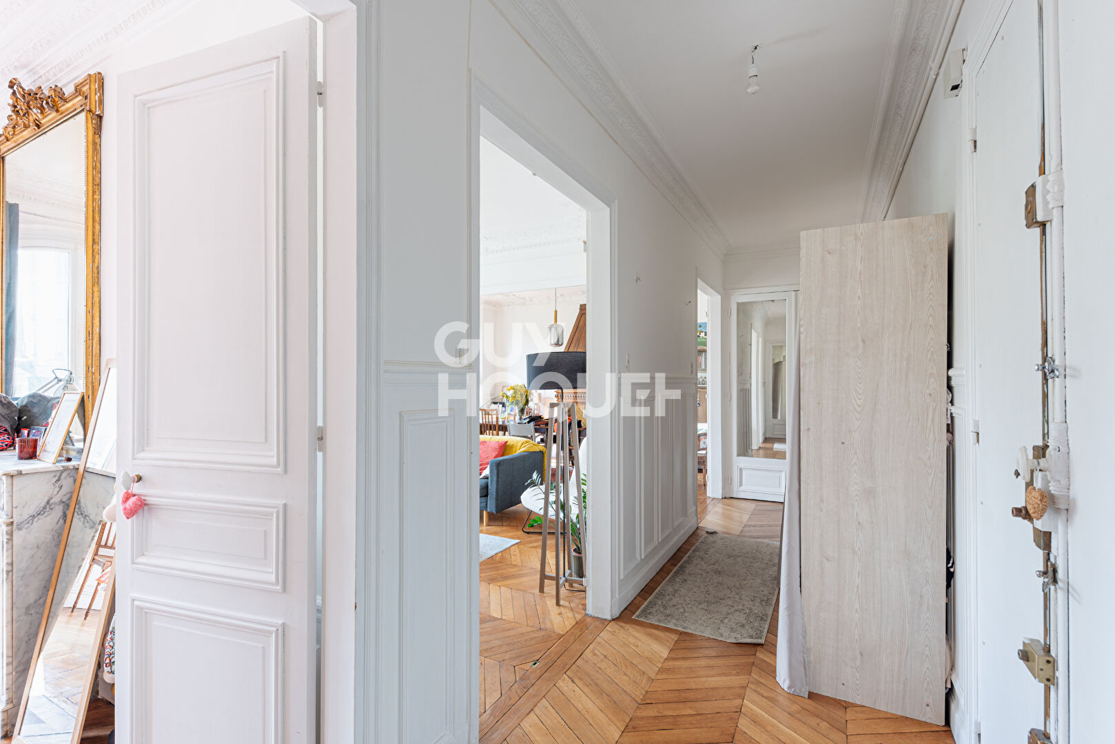 Place Courteline, Appartement familial exposé SUD et sans vis-à-vis