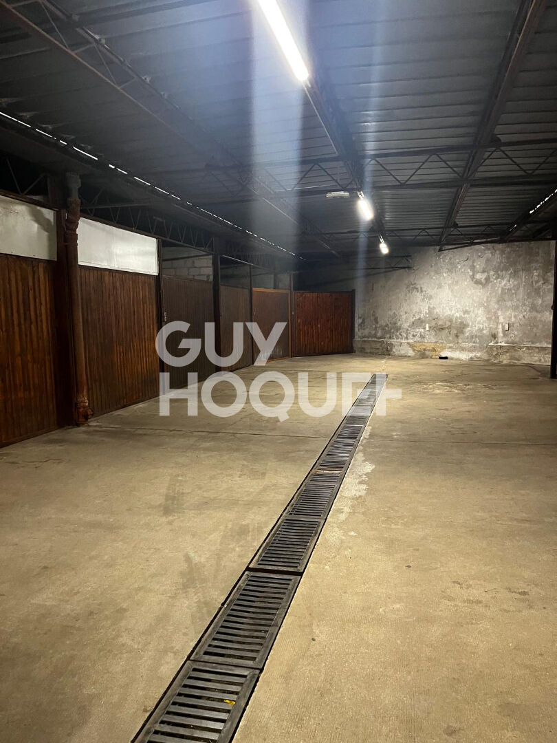 Parking / box Paris 16.29 m2