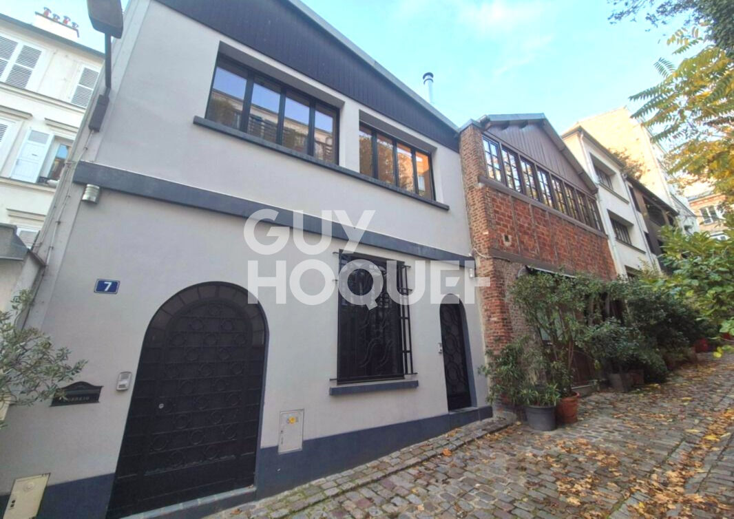 Maison 8 pièces 268 m² · à Paris 75018 · 268 m² · 2 790 000 €