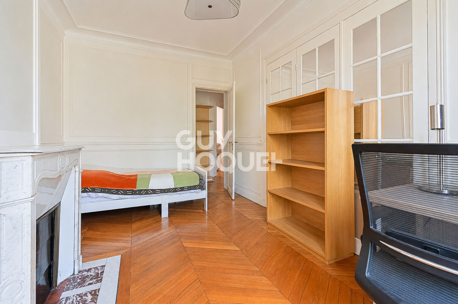 PARIS 12ème - PLACE FÉLIX ÉBOUÉ -  3 PIÈCES EN ETOILE - 58 m² - CHARME DE L'ANCIEN