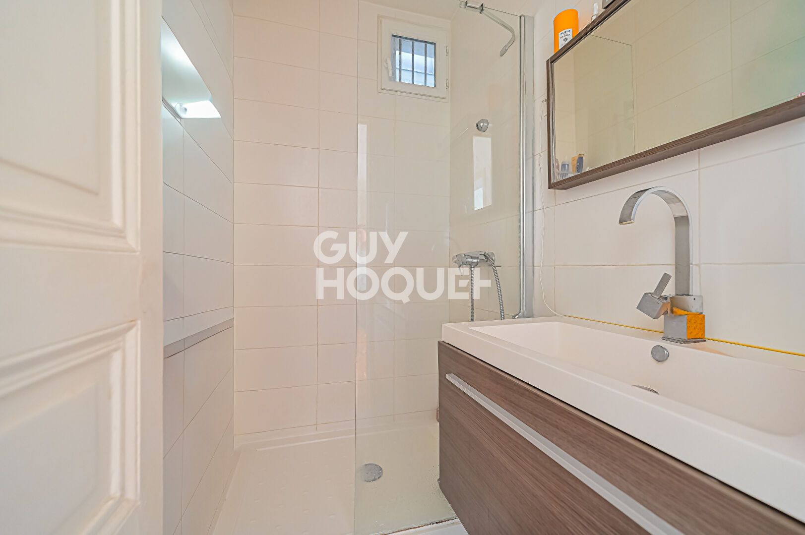 PARIS 12ème - PLACE FÉLIX ÉBOUÉ -  3 PIÈCES EN ETOILE - 58 m² - CHARME DE L'ANCIEN