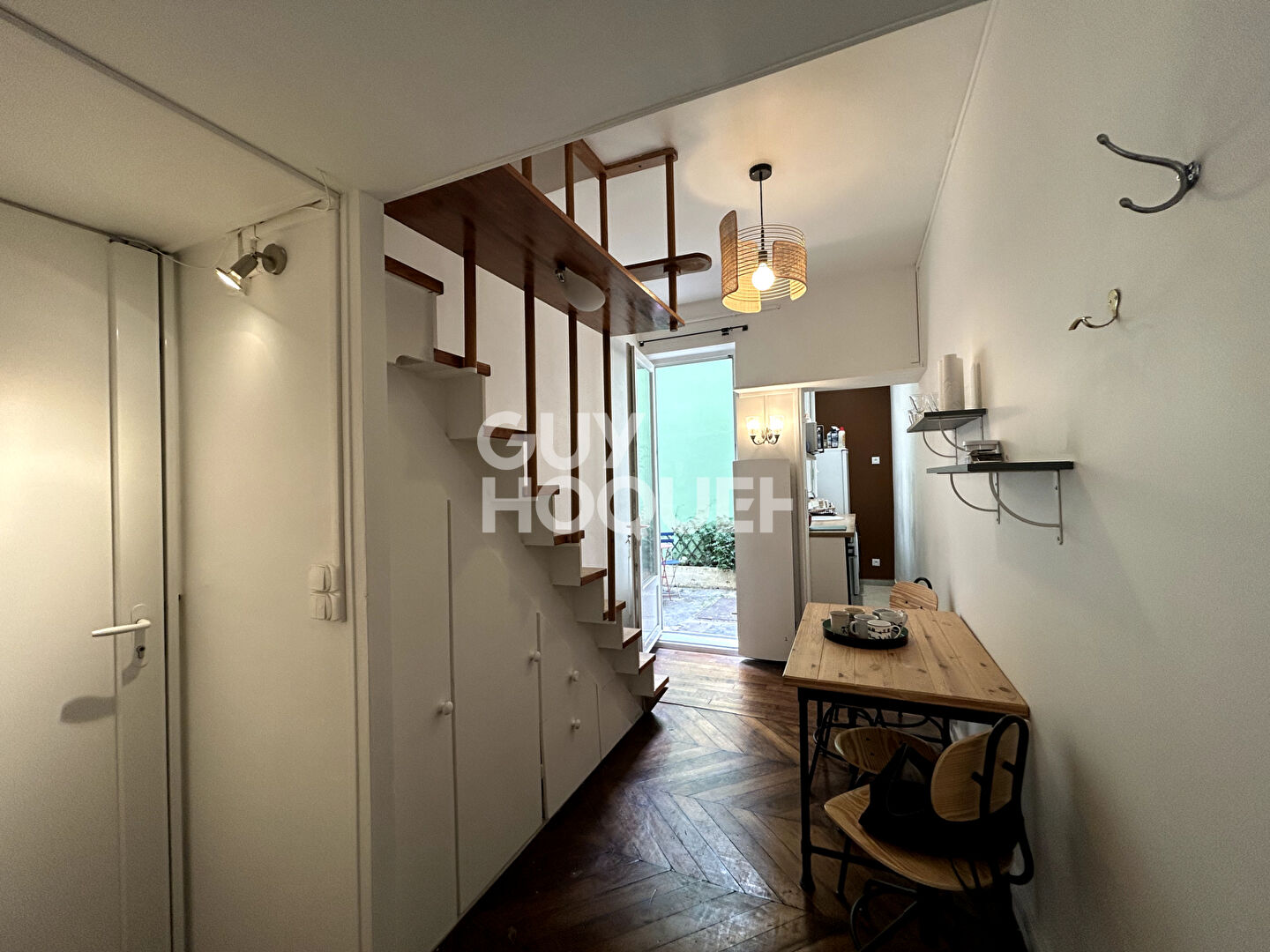 Appartement Paris 3 pièce(s) 43.93 m2