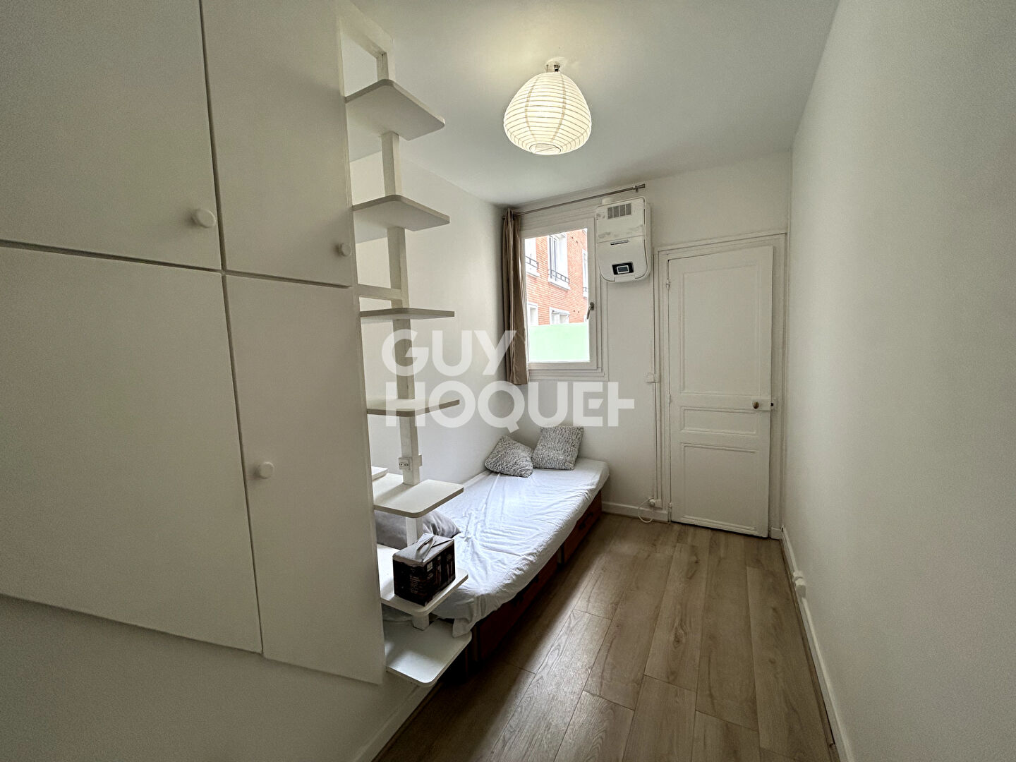 Appartement Paris 3 pièce(s) 43.93 m2