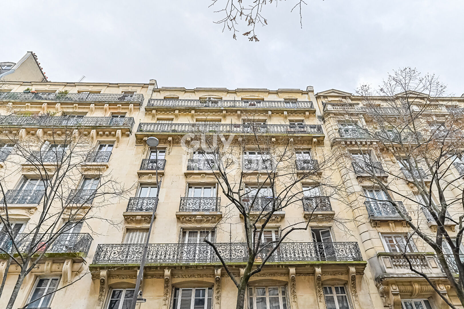 RUE TAINE - Très bel appartement - 45 m2 - 3 ème étage ascenseur