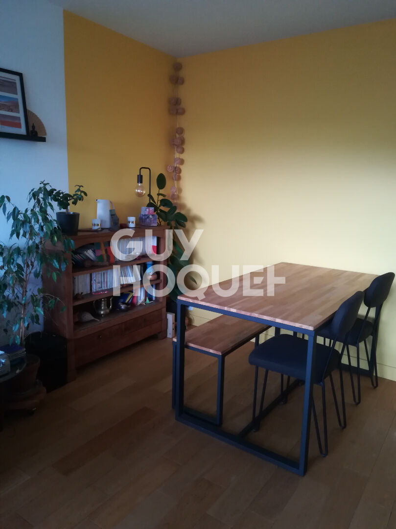 Appartement Paris 3 pièce(s) 55.12 m2