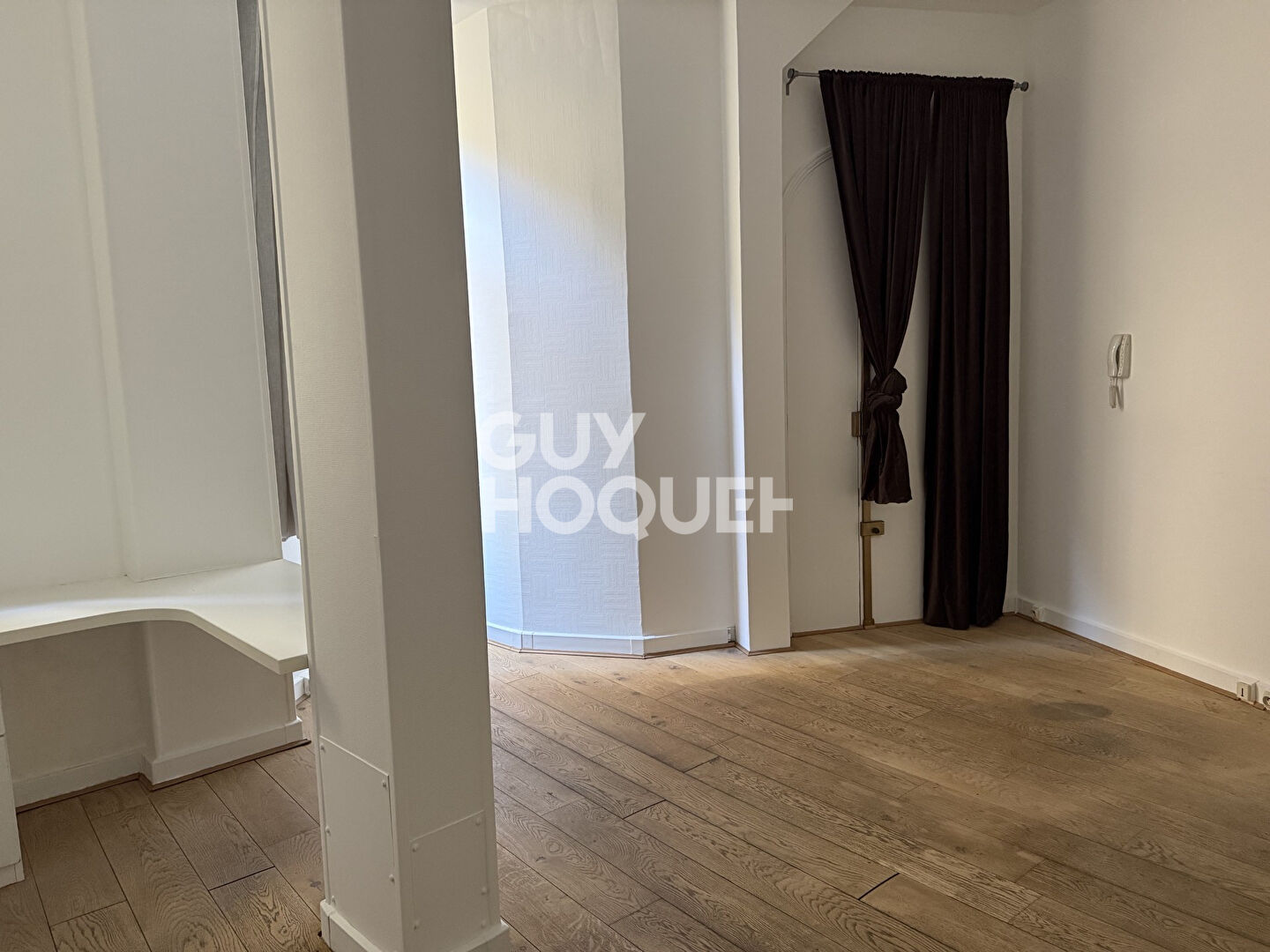 Métro Picpus/Nation Boutique de 100 m² à vendre Paris 12