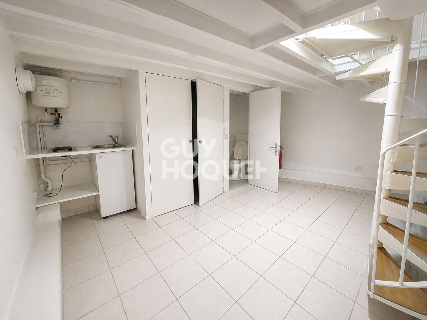 Métro Picpus/Nation Boutique de 100 m² à vendre Paris 12