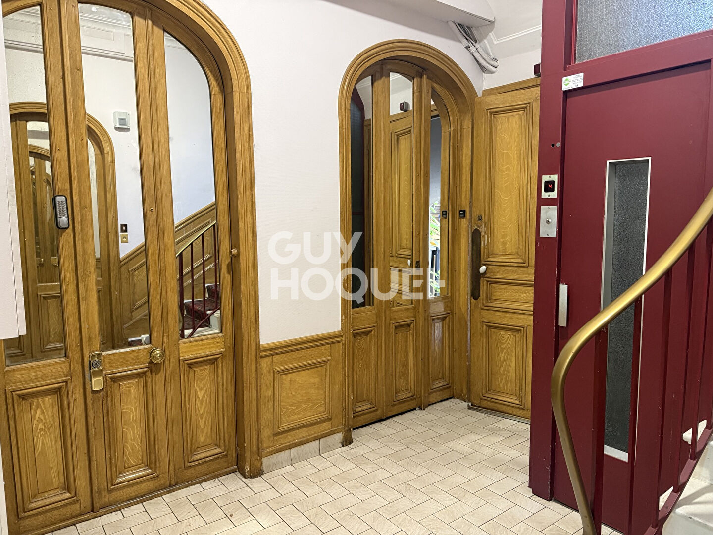Métro Picpus/Nation Boutique de 100 m² à vendre Paris 12