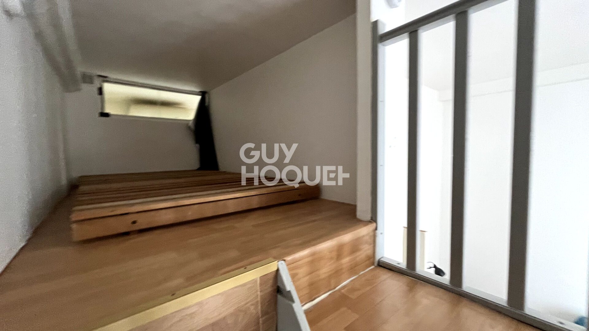 2 pièces plein de charme au coeur de la rue de Charenton - 31 m2 au sol