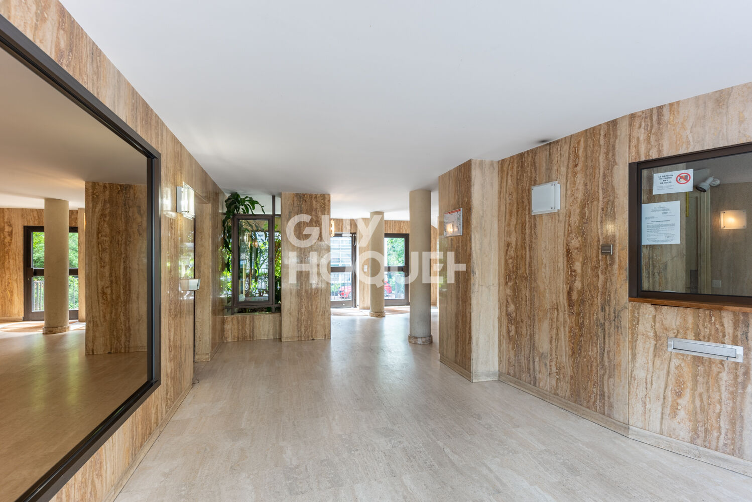 Grand studio de 44 m² facilement transformable en 2 Pièces