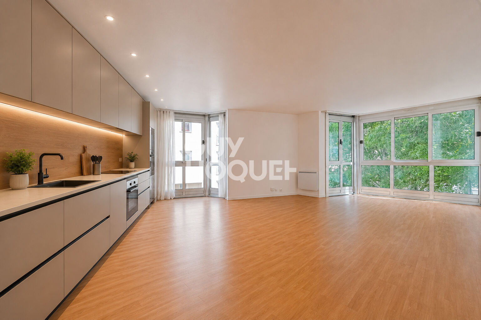PARIS 12ème / MICHEL BIZOT / 88 M² / FORT POTENTIEL / CALME ET LUMINEUX