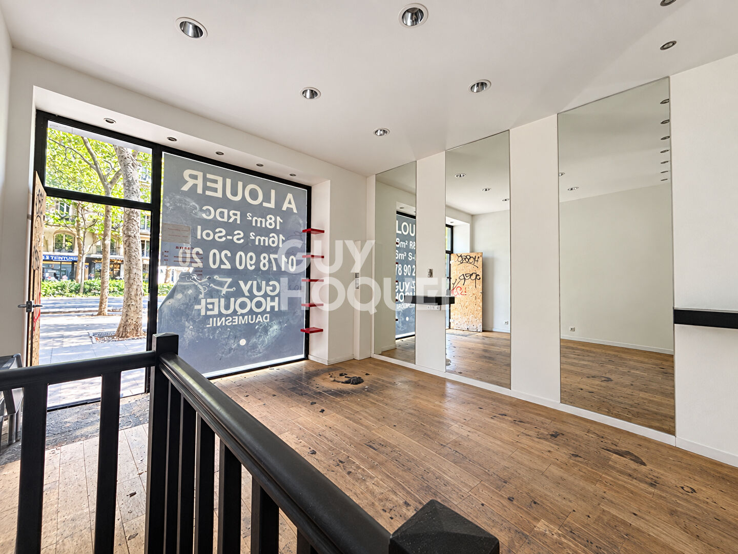 A LOUER - LOCAL COMMERCIAL - AVENUE DAUMESNIL